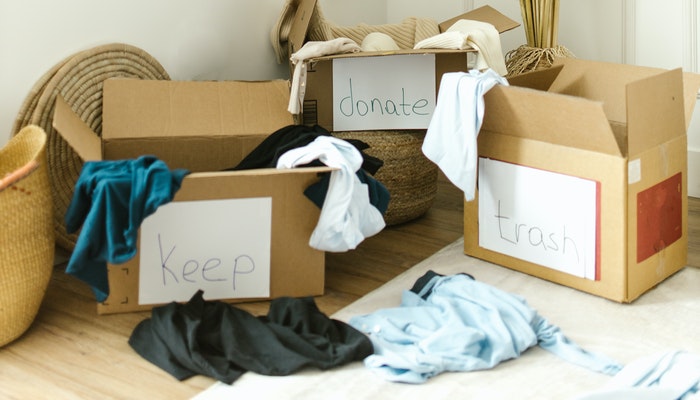 how-to-value-clothing-donations